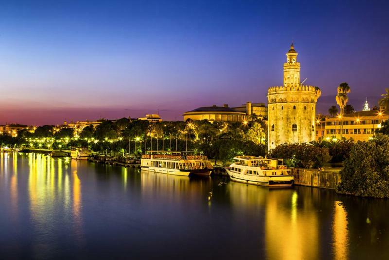 Sevilla Butterfly Suites エクステリア 写真