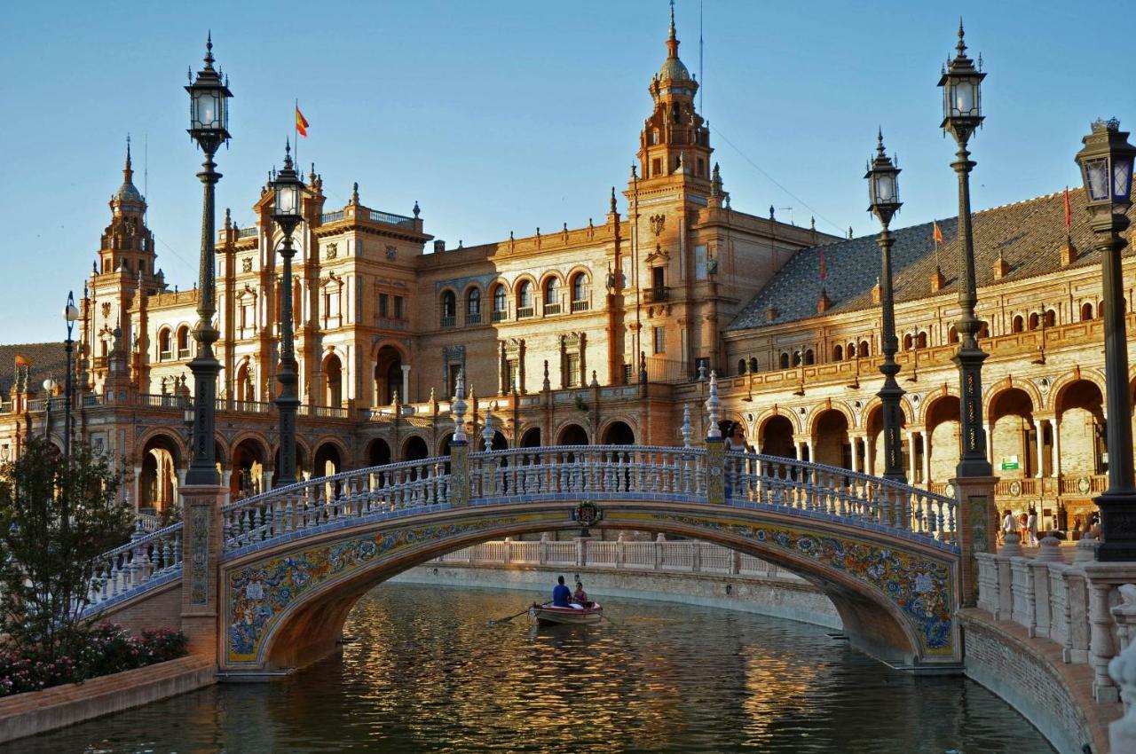 Sevilla Butterfly Suites エクステリア 写真